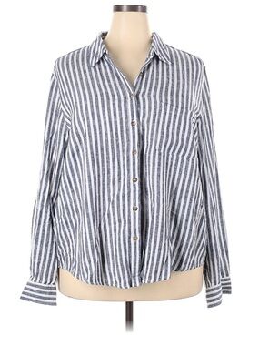 Universal Thread Blue and White Striped Button-Down Shirt